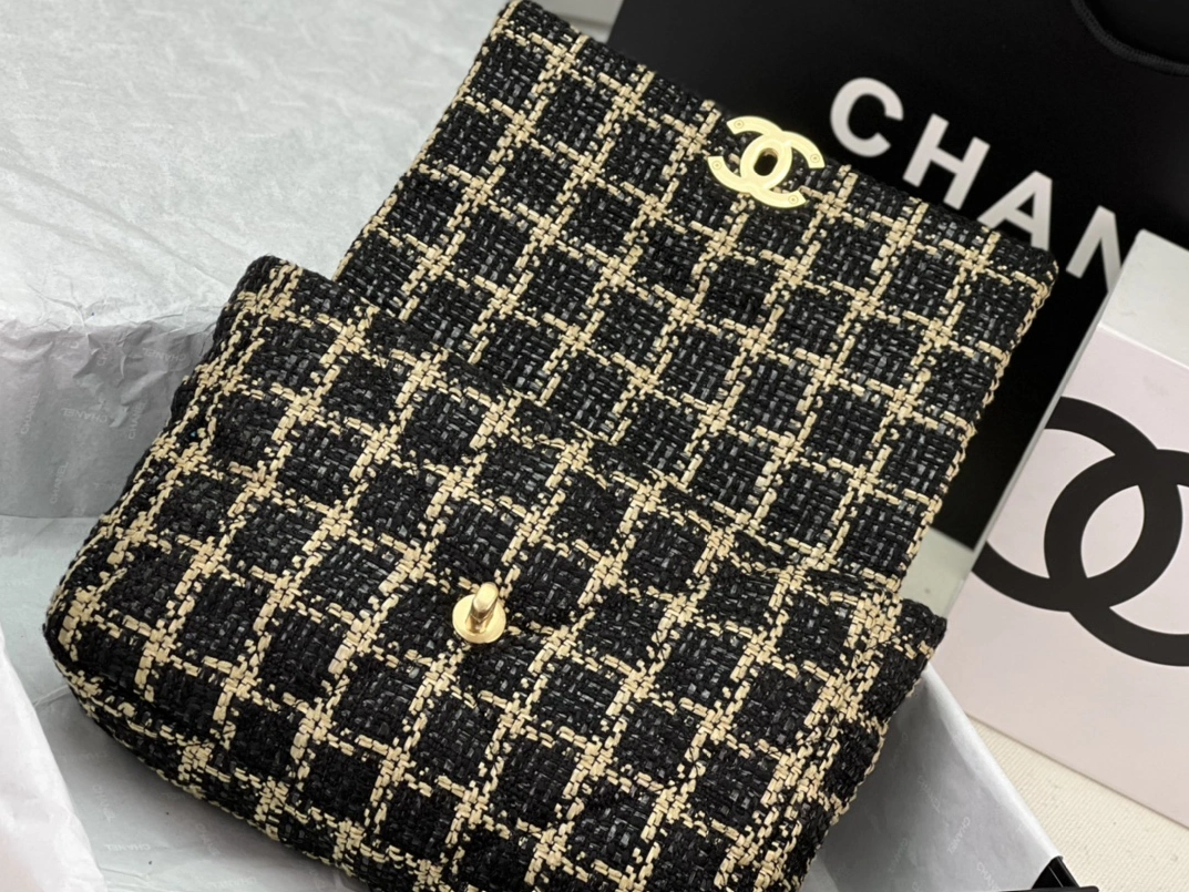 AllSeason 1086 Chanel AAA Quality Messenger Bags For Women