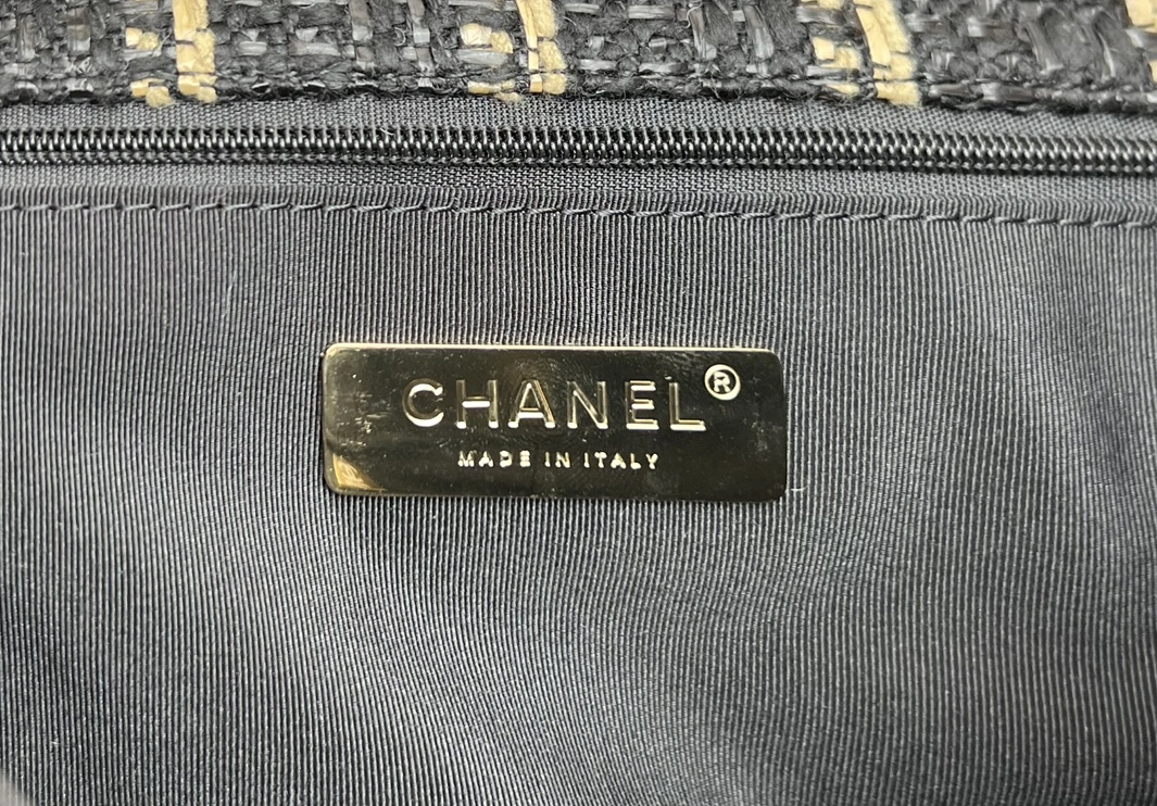 AllSeason 1086 Chanel AAA Quality Messenger Bags For Women