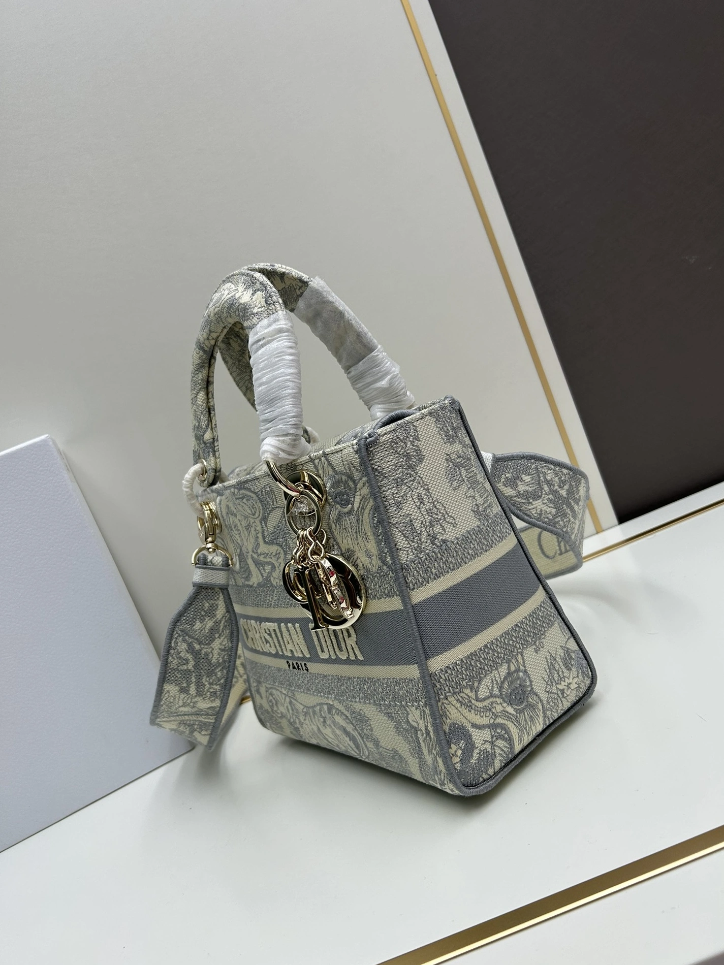 AllSeason 1232 Christian Dior AAA Quality Handbags For Women