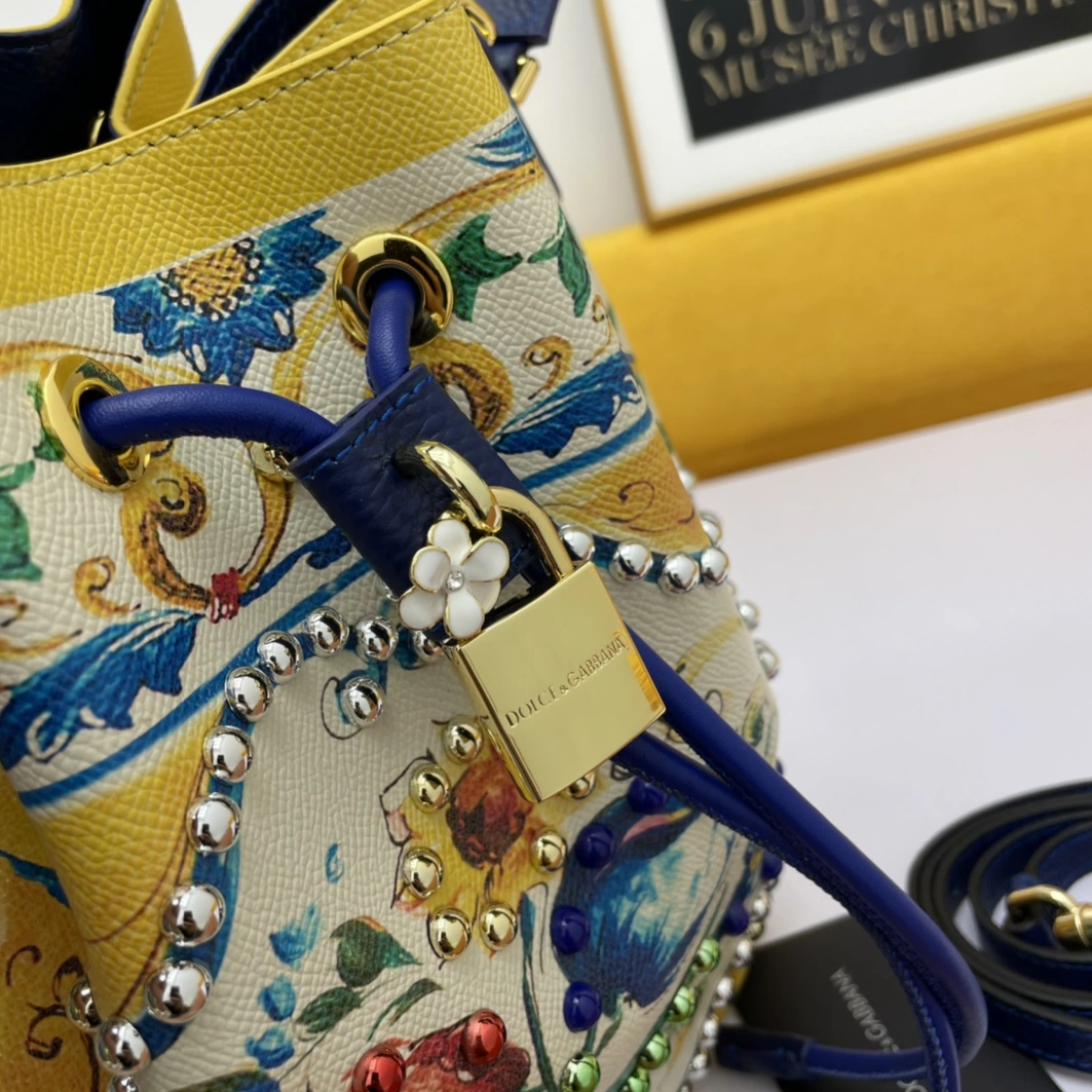 AllSeason 1291 Dolce & Gabbana AAA Quality Handbags For Women