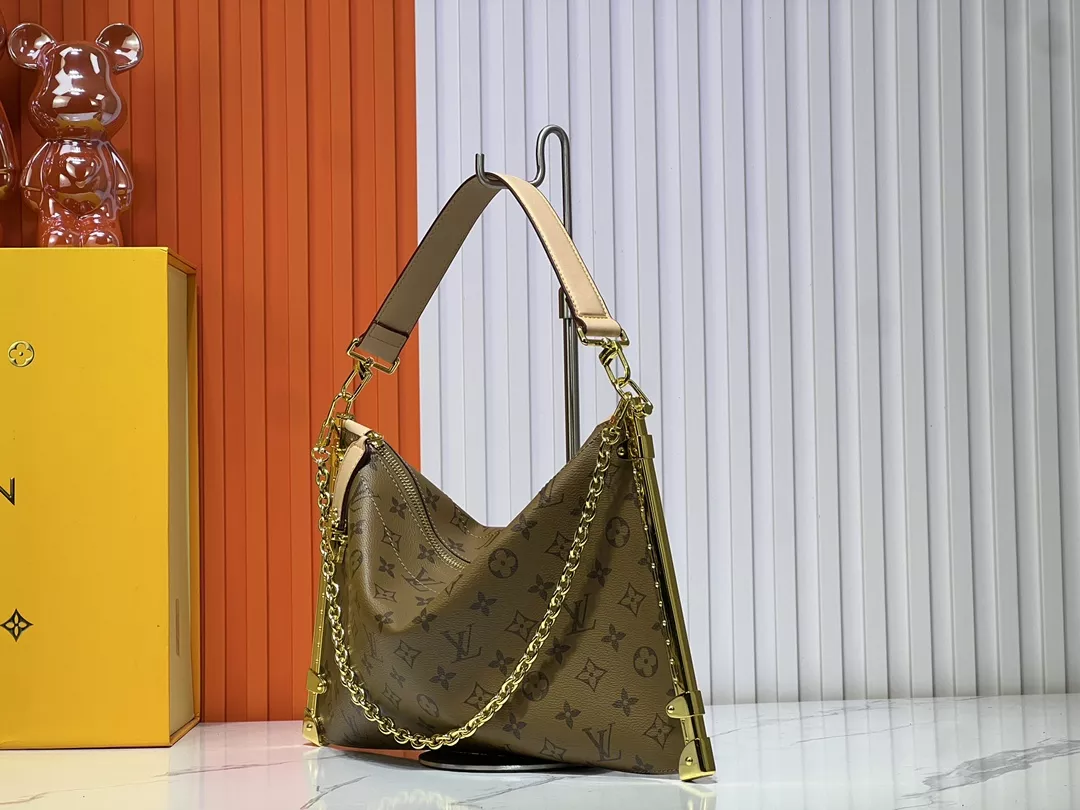 AllSeason 1298 Louis Vuitton AAA Quality Shoulder Bags For Women
