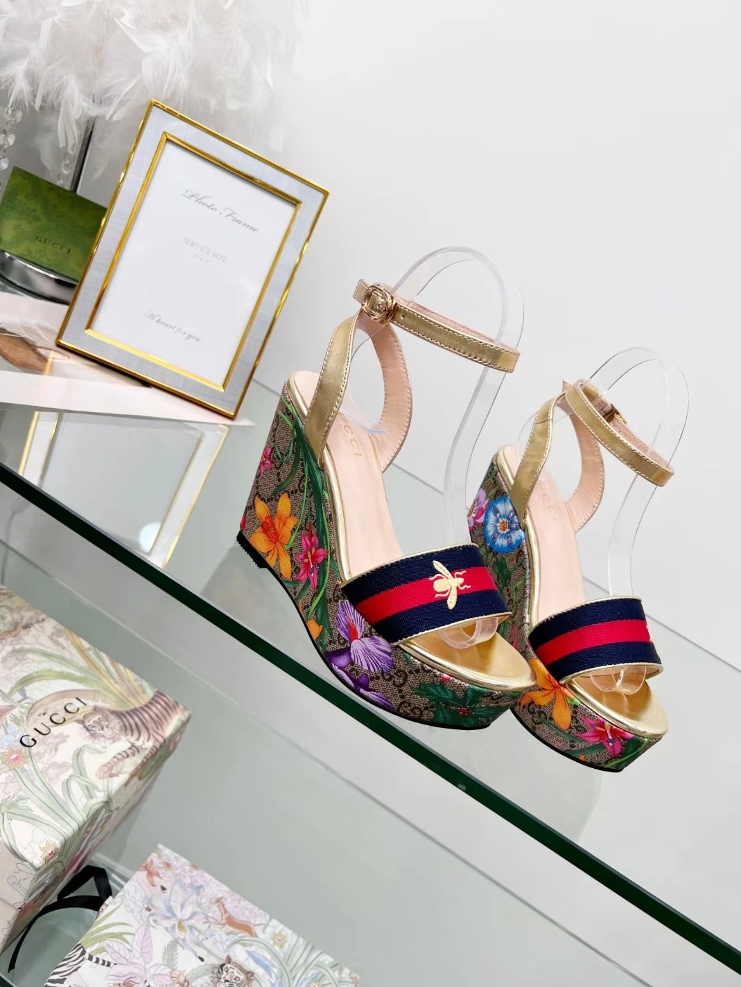 AllSeason 1322 Gucci Sandal For Women
