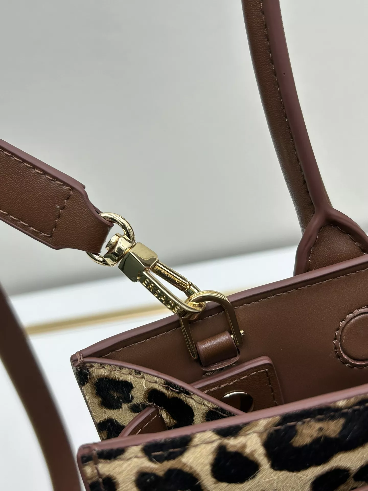 AllSeason 1512 Versace AAA Quality Handbags For Women