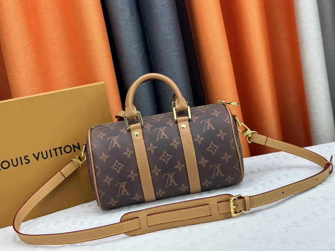 AllSeason 152 Louis Vuitton AAA Quality Handbags For Women
