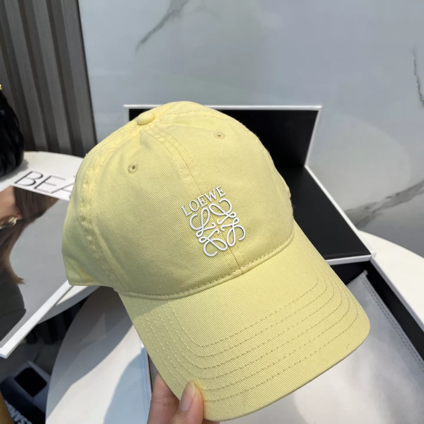 AllSeason 1574 LOEWE Caps