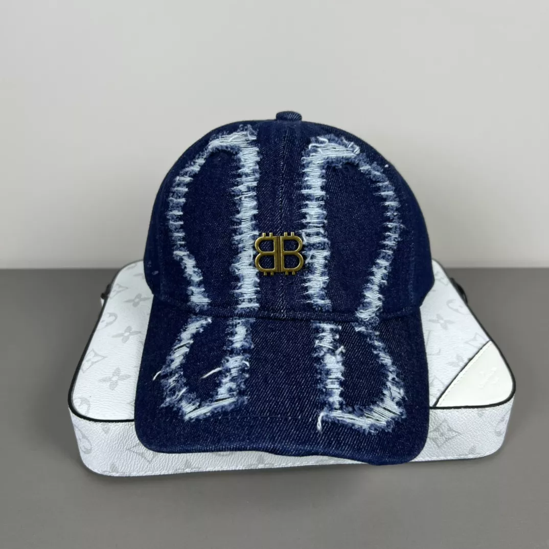 AllSeason 167 Balenciaga Caps