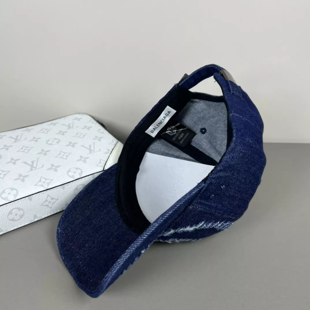 AllSeason 167 Balenciaga Caps
