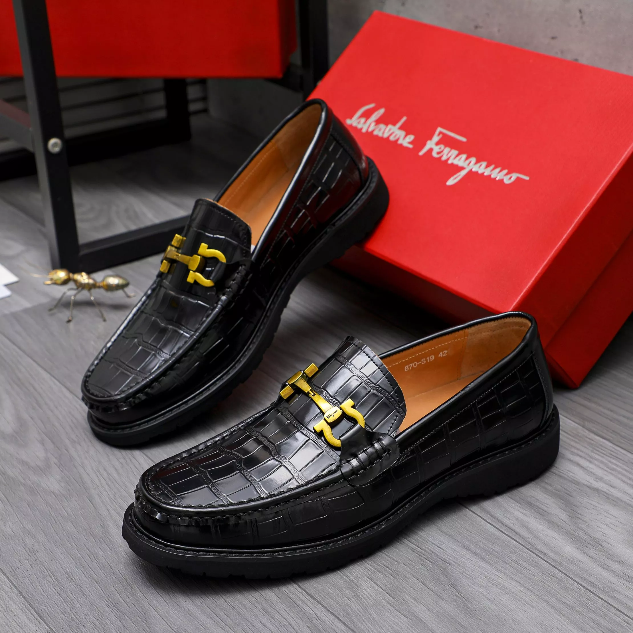 AllSeason 1676 Salvatore Ferragamo Leather Shoes For Men