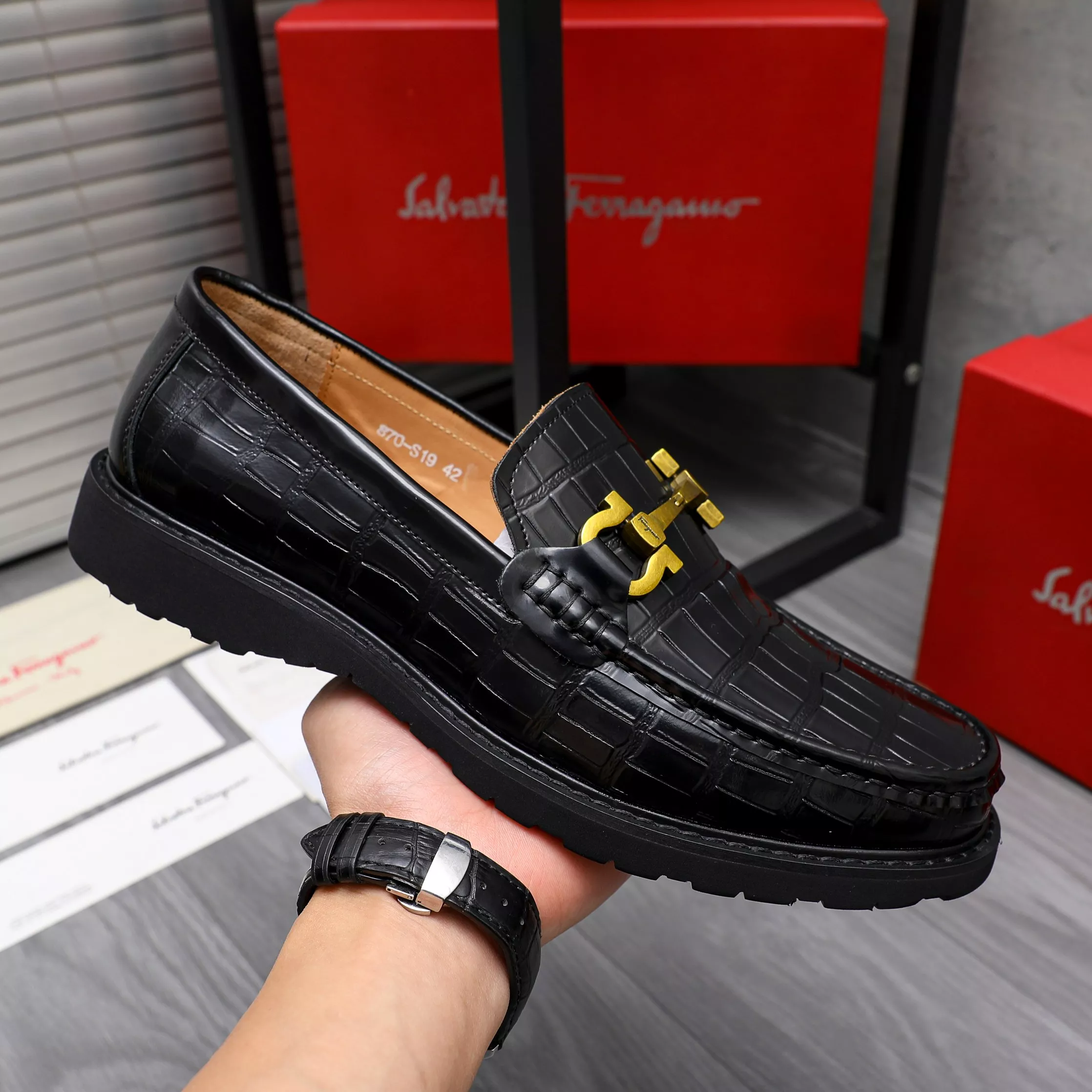 AllSeason 1676 Salvatore Ferragamo Leather Shoes For Men