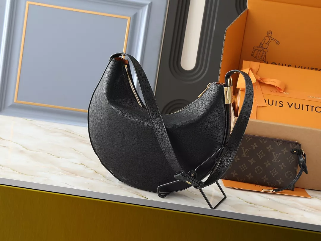 AllSeason 180 Louis Vuitton Messenger Bags For Women