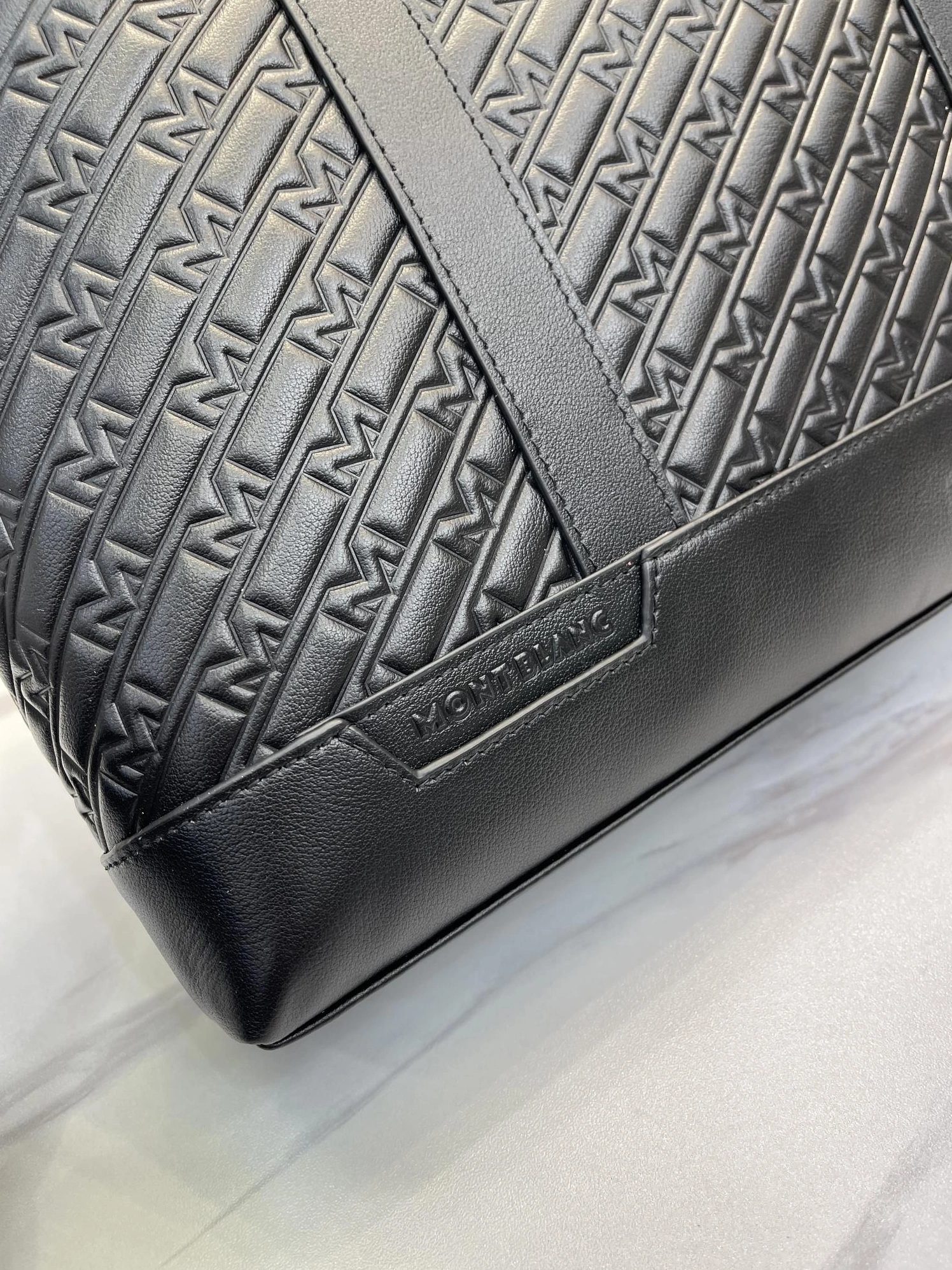 AllSeason 1804 Mont Blanc AAA Man Handbags