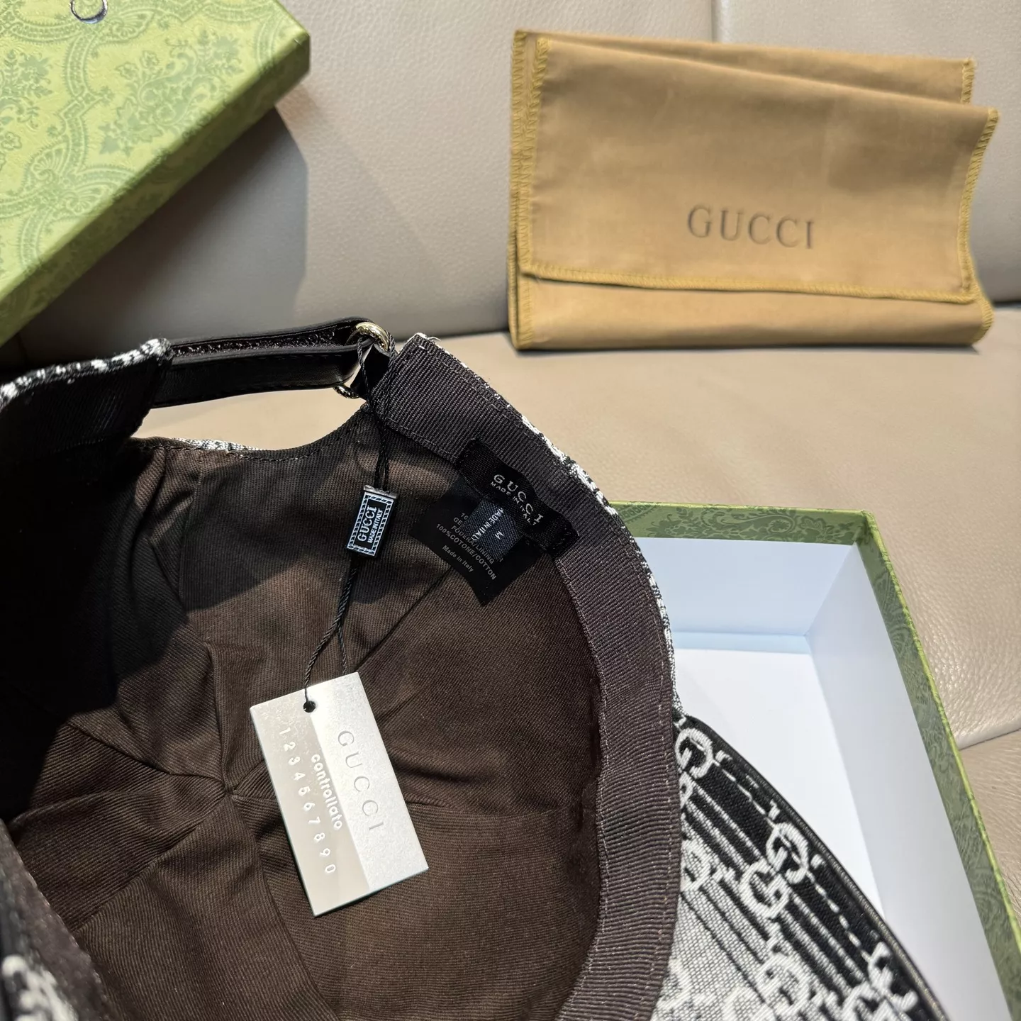 AllSeason 2040 Gucci Caps