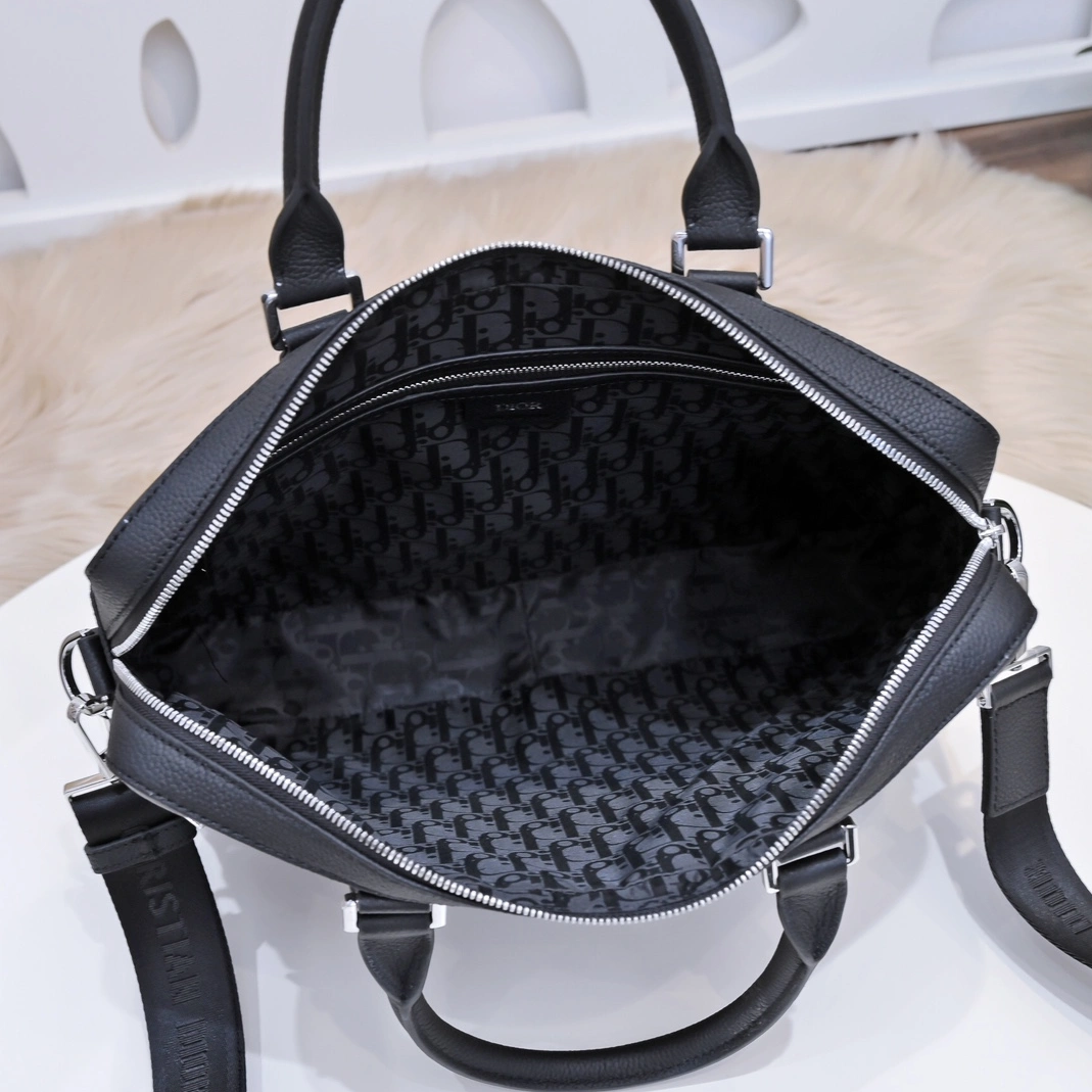 AllSeason 2686 Christian Dior AAA Man Handbags