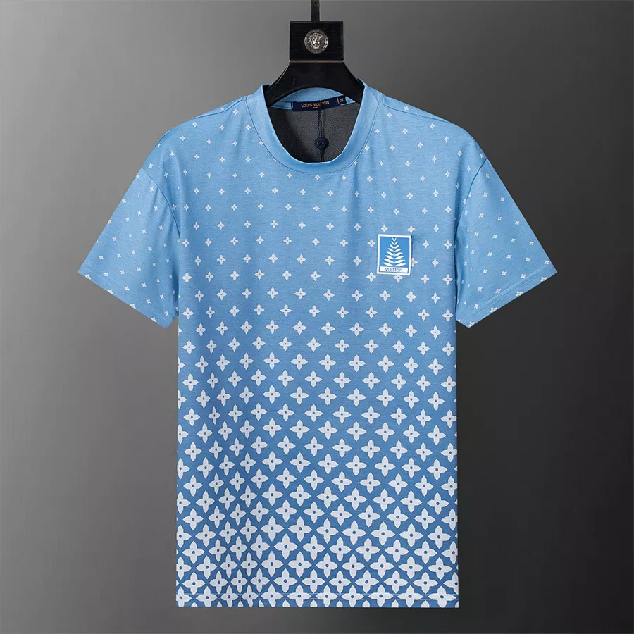 AllSeason 3051 Louis Vuitton LV Tracksuits Short Sleeved For Men