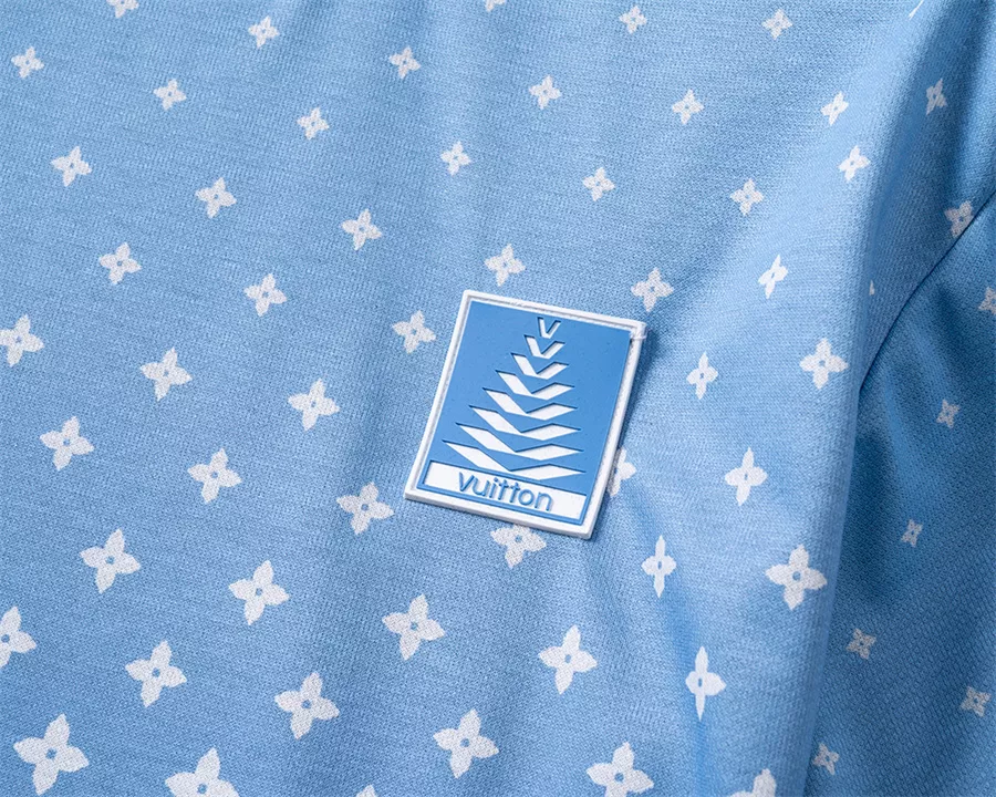 AllSeason 3051 Louis Vuitton LV Tracksuits Short Sleeved For Men