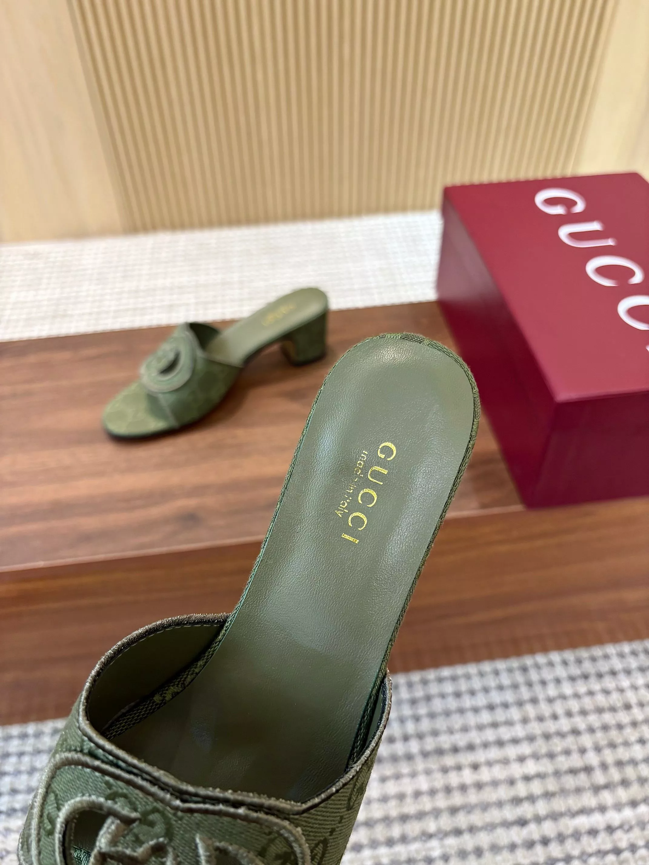 AllSeason 3095 Gucci Slippers For Women