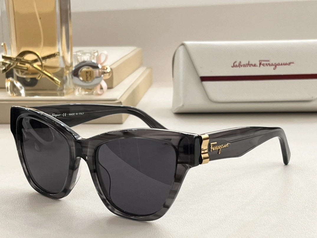 AllSeason 3142 Salvatore Ferragamo AAA Quality Sunglasses