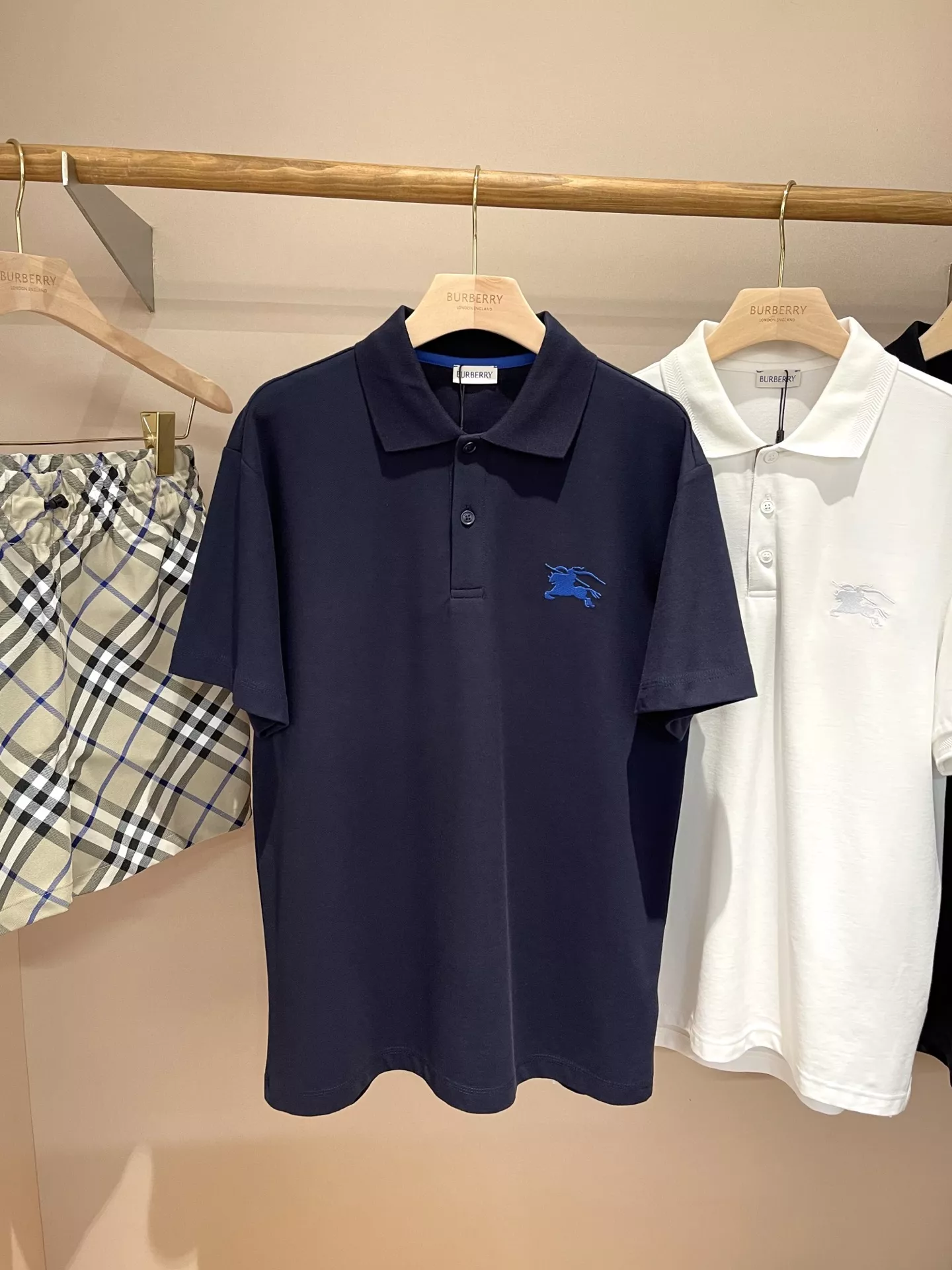 AllSeason 3168 Burberry T-Shirts Short Sleeved For Unisex