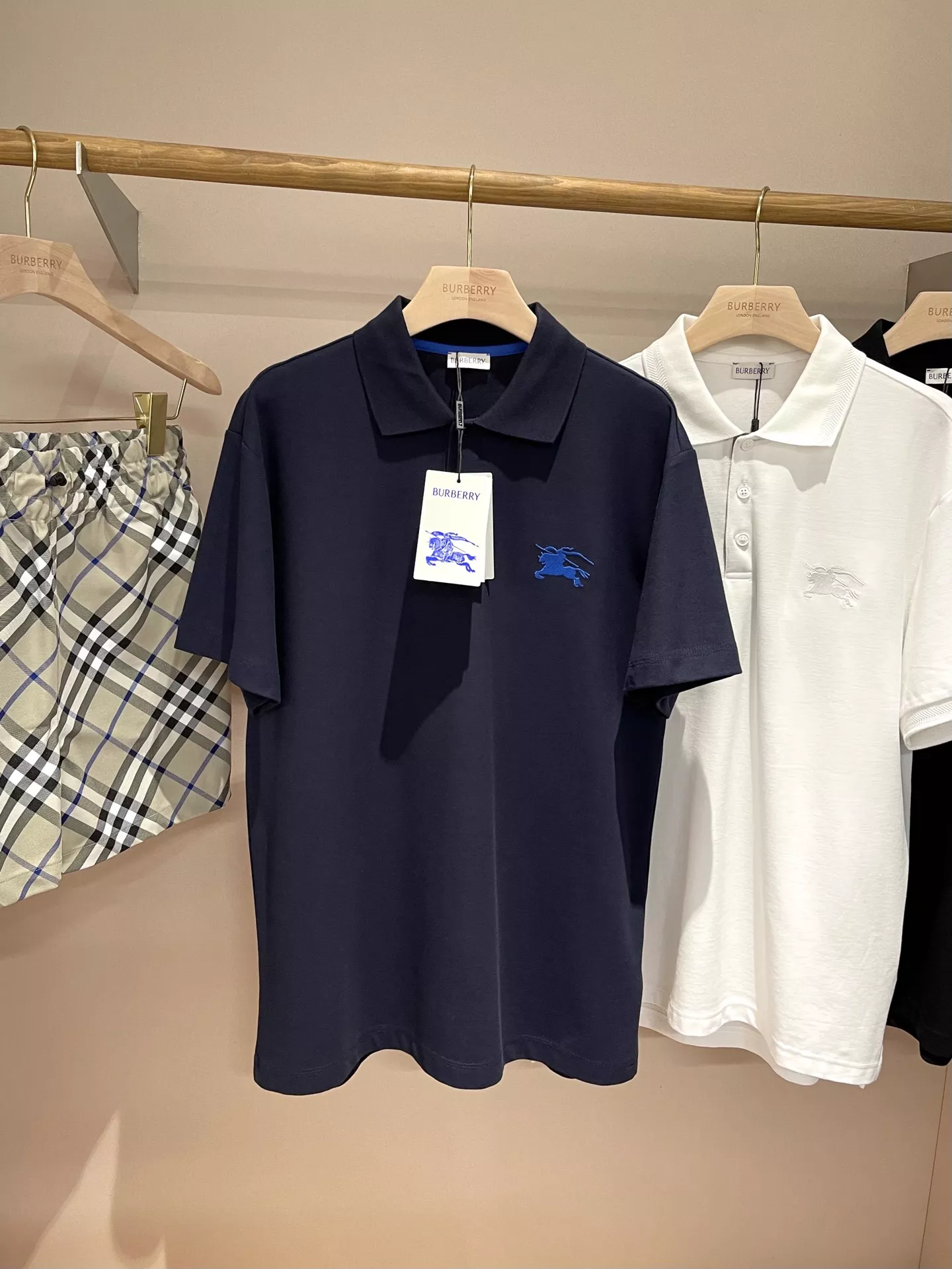 AllSeason 3168 Burberry T-Shirts Short Sleeved For Unisex