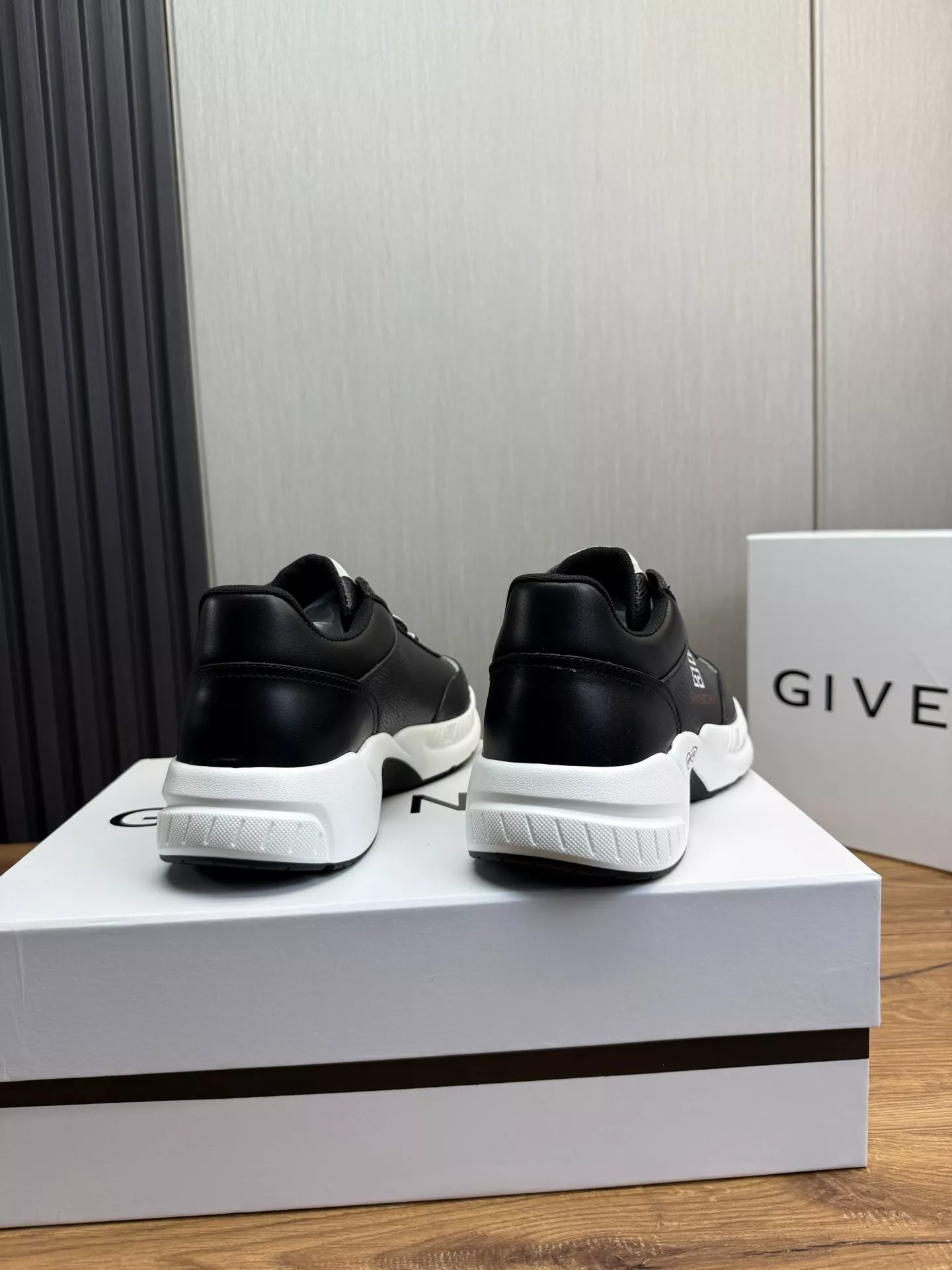 AllSeason 3606 Givenchy Casual Shoes For Men