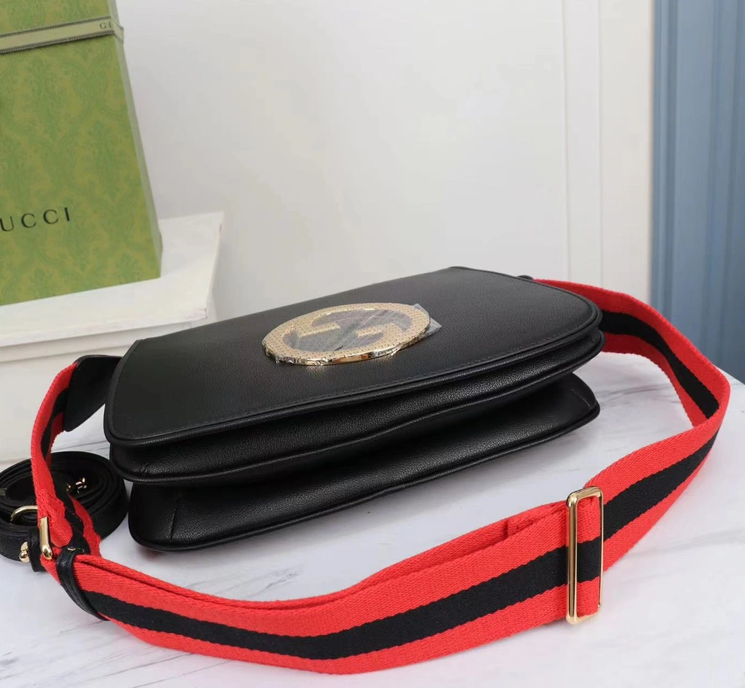 AllSeason 4002 Gucci AAA Quality Messenger Bags For Women