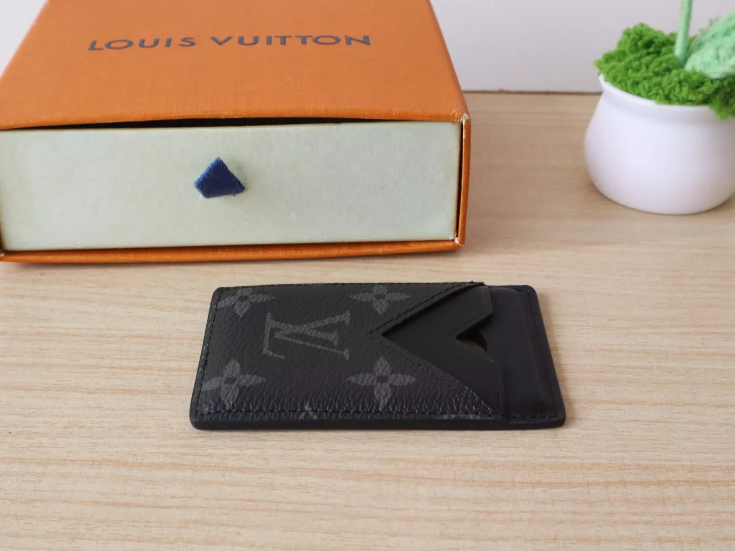 AllSeason 4097 Louis Vuitton LV Card Case For Women