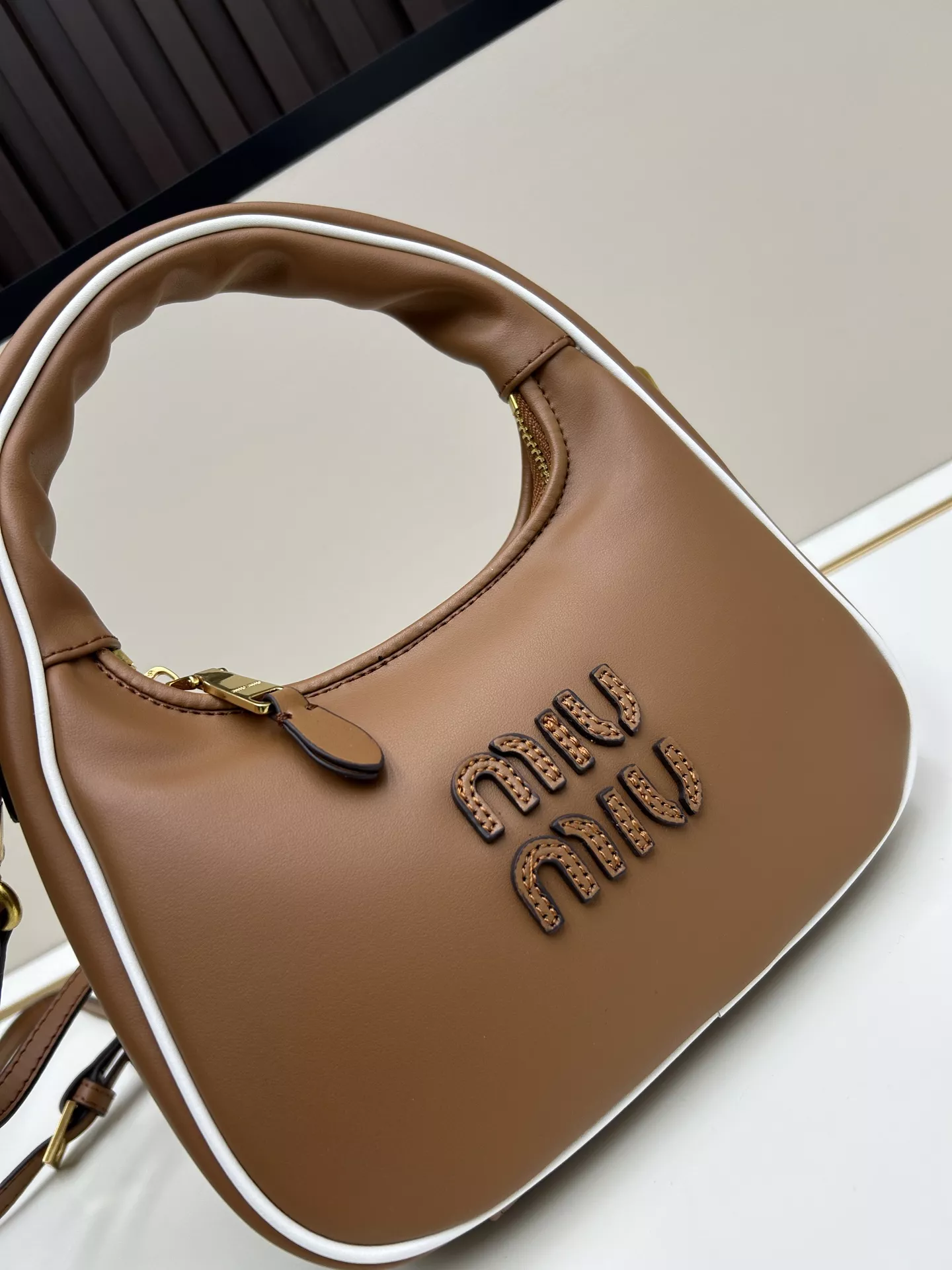 AllSeason 4099 MIU MIU AAA Quality Handbags For Women