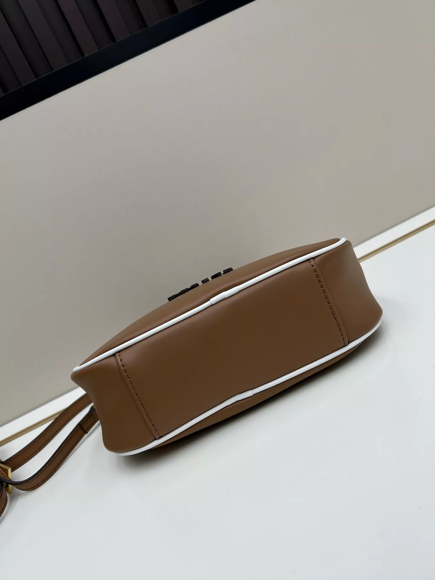 AllSeason 4099 MIU MIU AAA Quality Handbags For Women