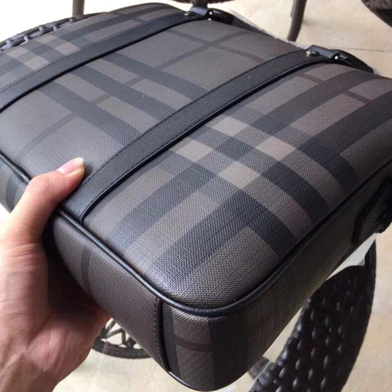 AllSeason 4128 Burberry AAA Quality Handbags For Men