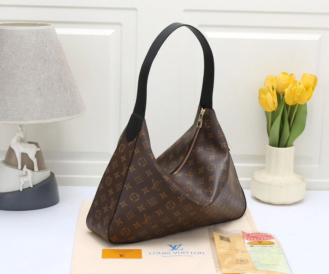 AllSeason 4340 Louis Vuitton HandBags For Women