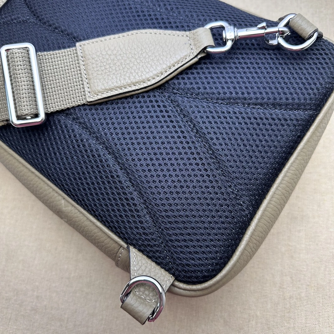 AllSeason 4351 Gucci AAA Man Messenger Bags
