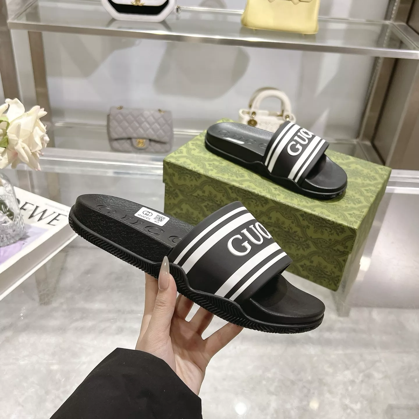 AllSeason 4432 Burberry Slippers For Men