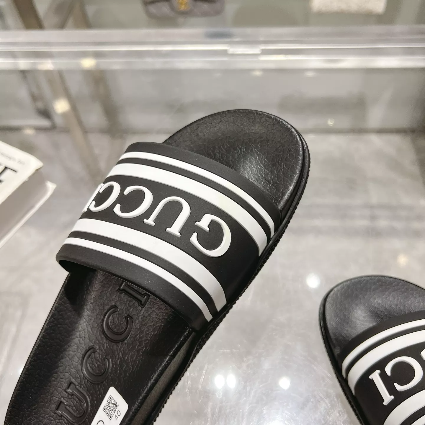 AllSeason 4432 Burberry Slippers For Men