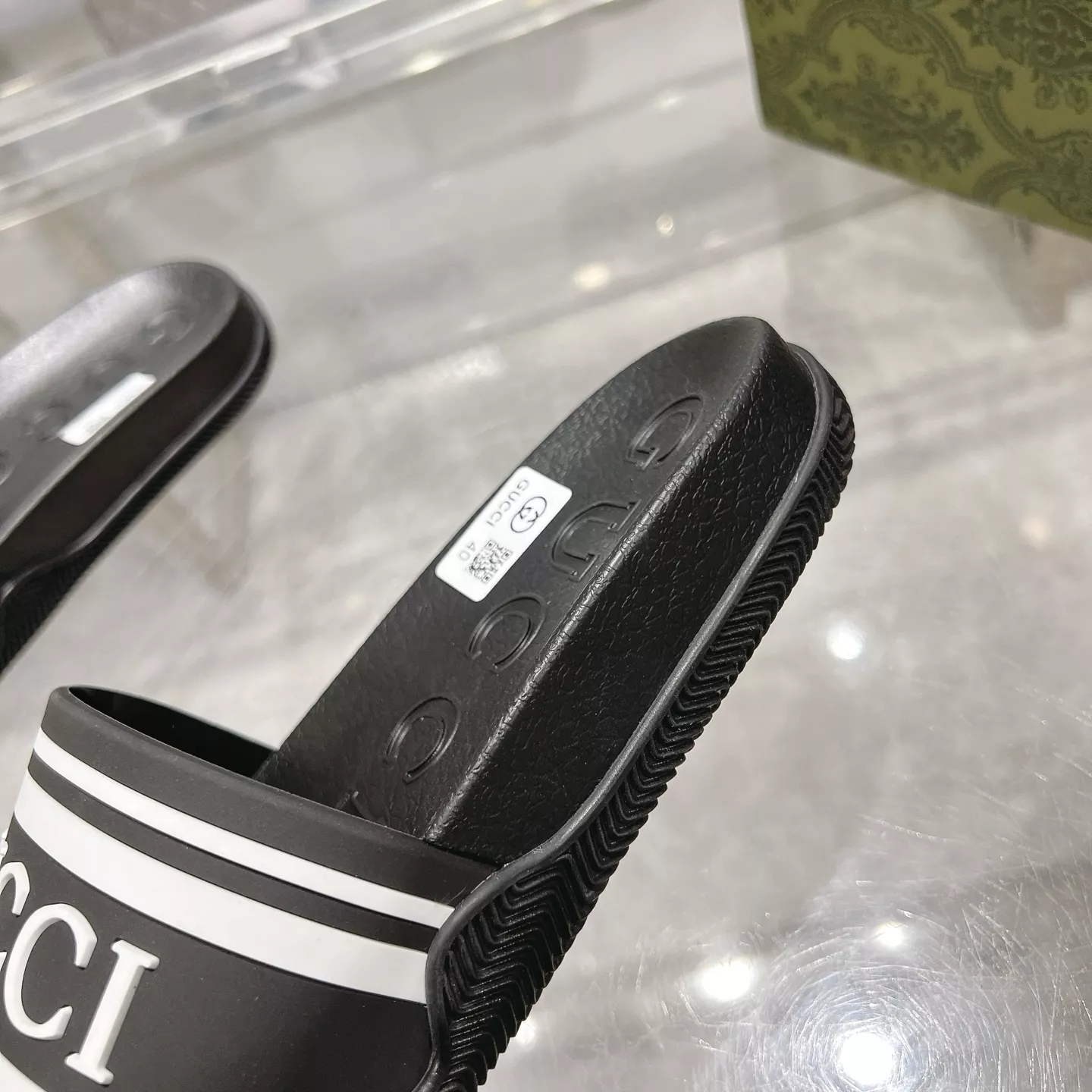 AllSeason 4432 Burberry Slippers For Men