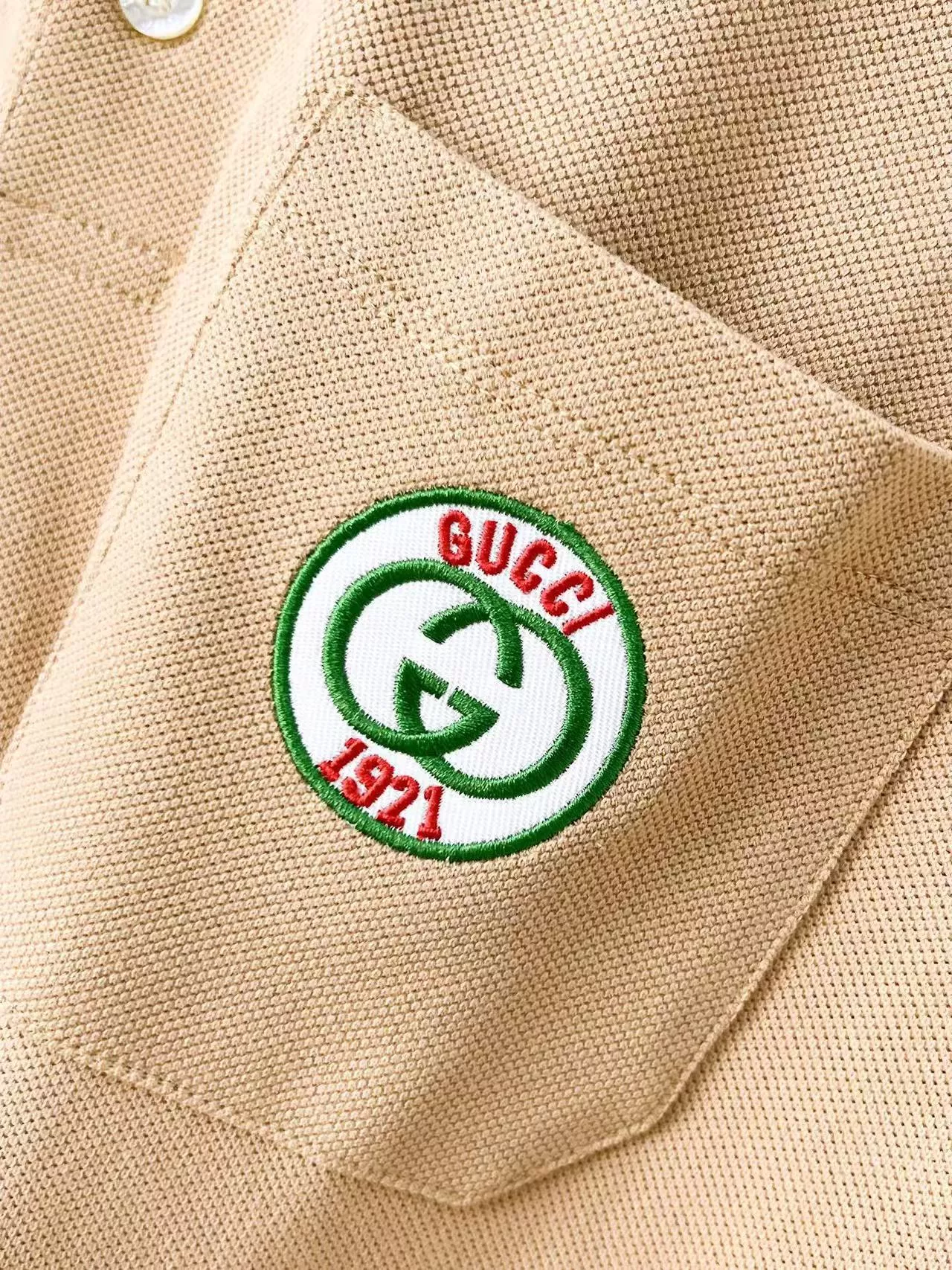 AllSeason 4656 Gucci T-Shirts Short Sleeved For Men