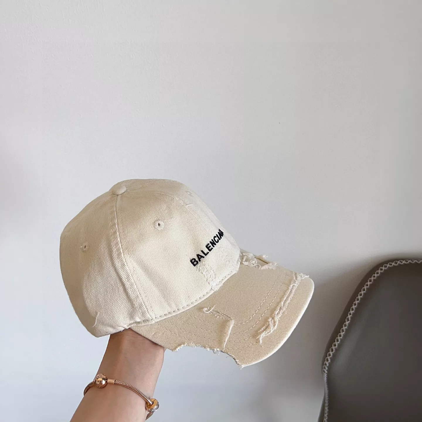 AllSeason 4773 Balenciaga Caps