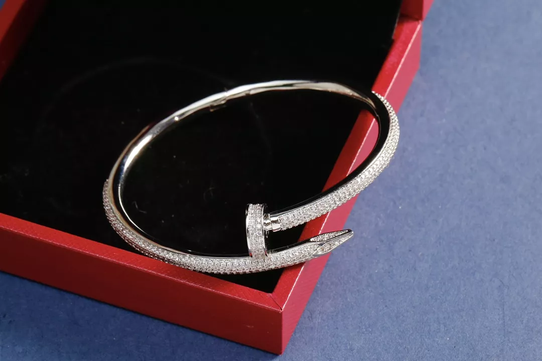 AllSeason 4914 Cartier bracelets