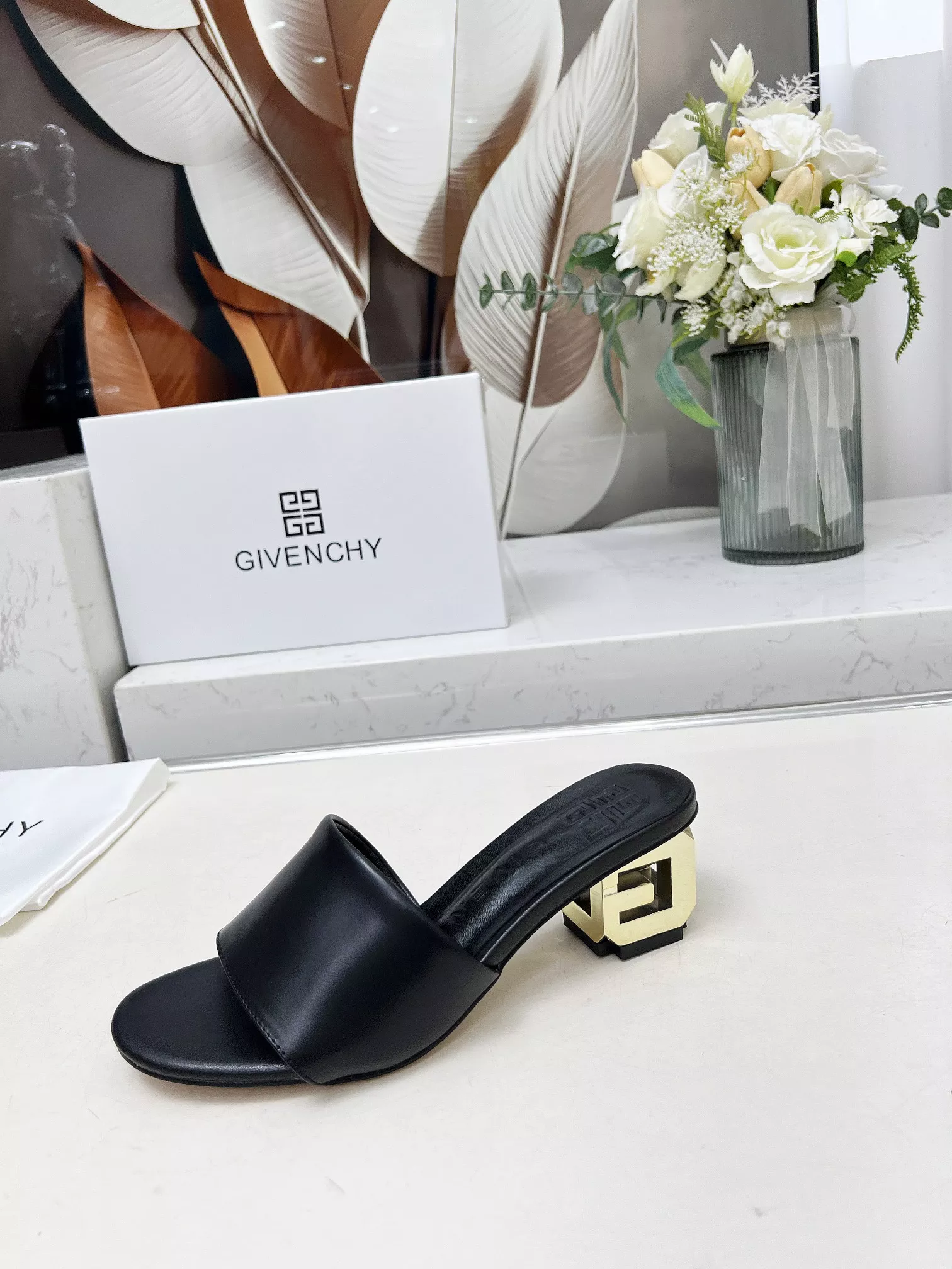 AllSeason 5026 Givenchy Slippers For Women