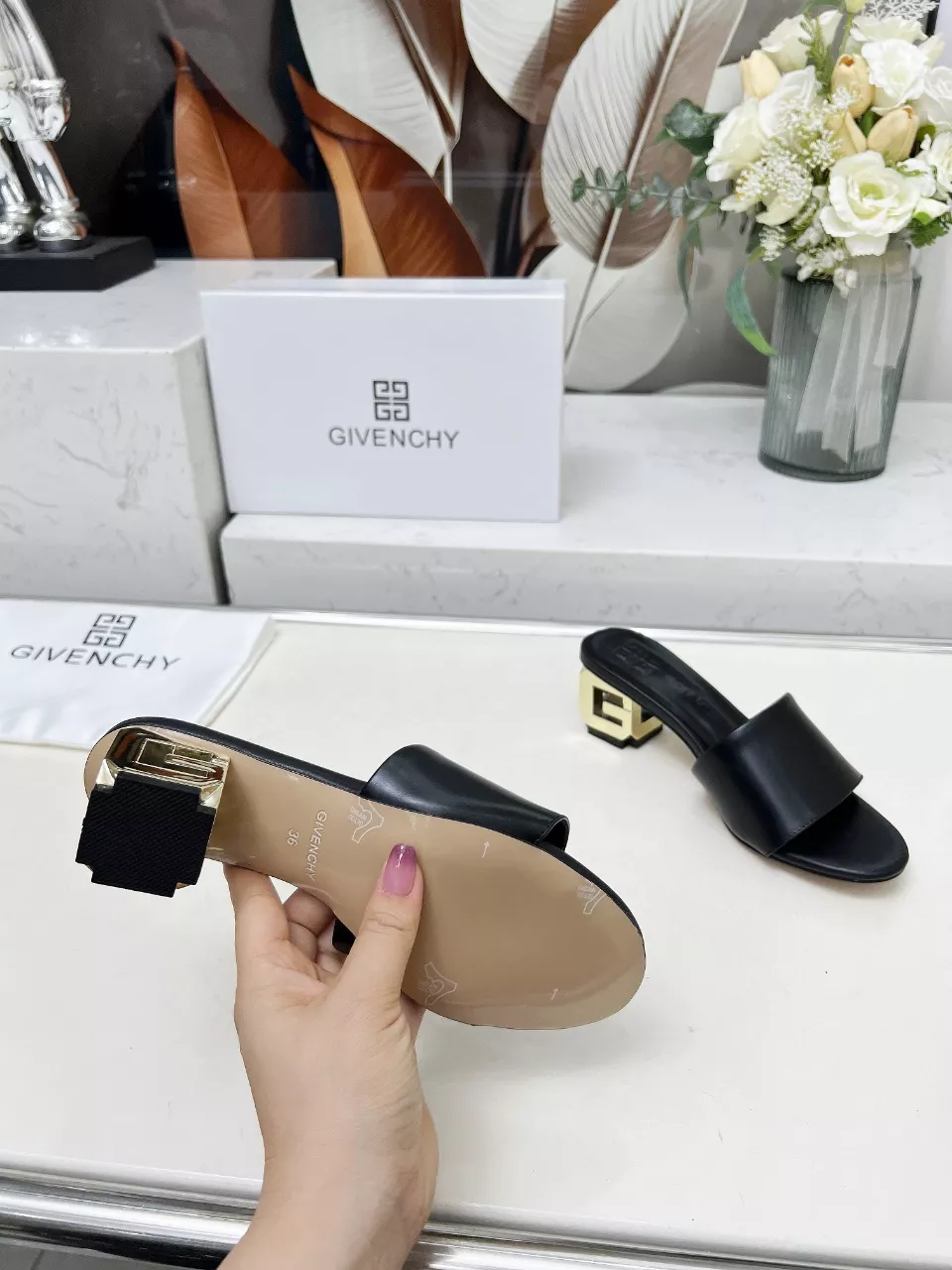 AllSeason 5026 Givenchy Slippers For Women