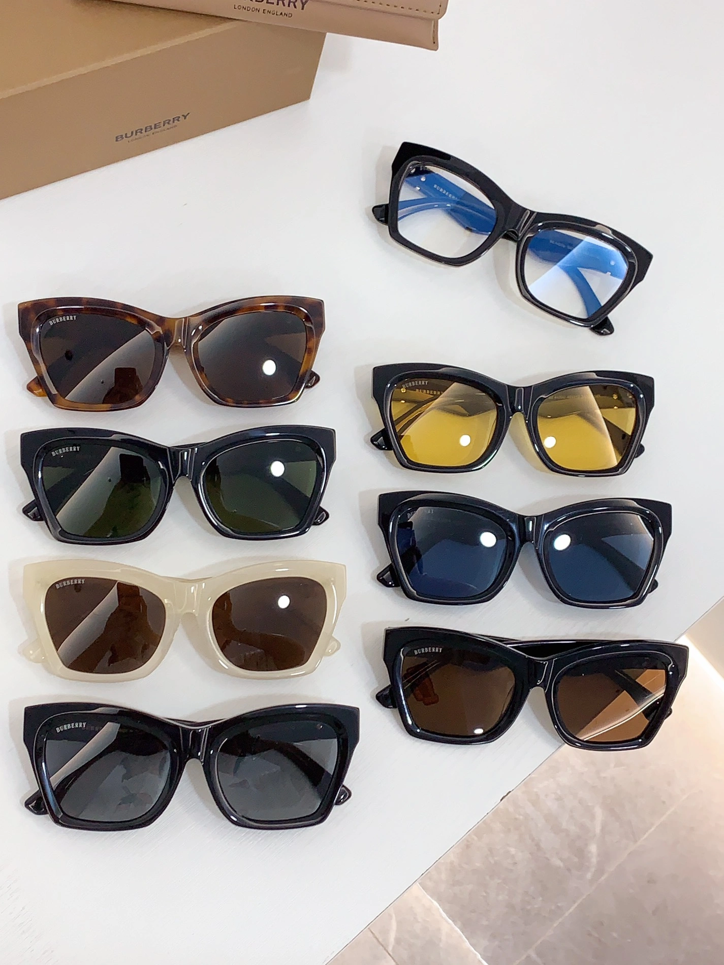 AllSeason 5036 Burberry AAA Quality Sunglasses