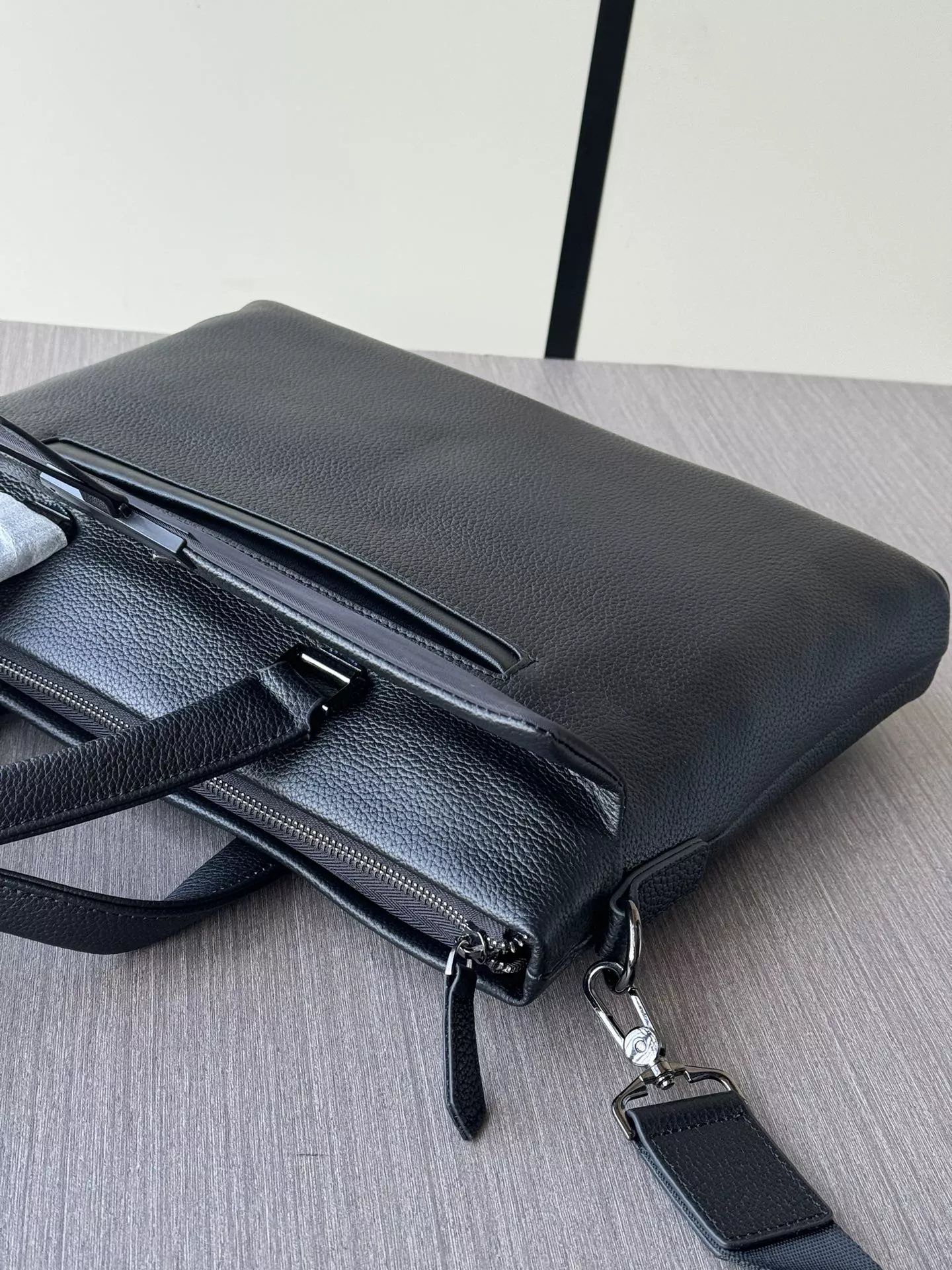 AllSeason 5335 Prada AAA Man Handbags