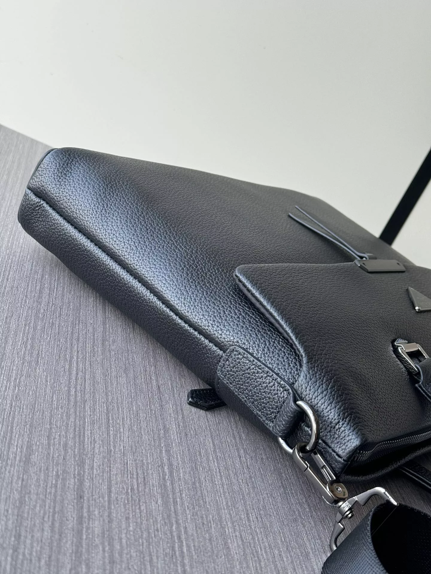 AllSeason 5335 Prada AAA Man Handbags