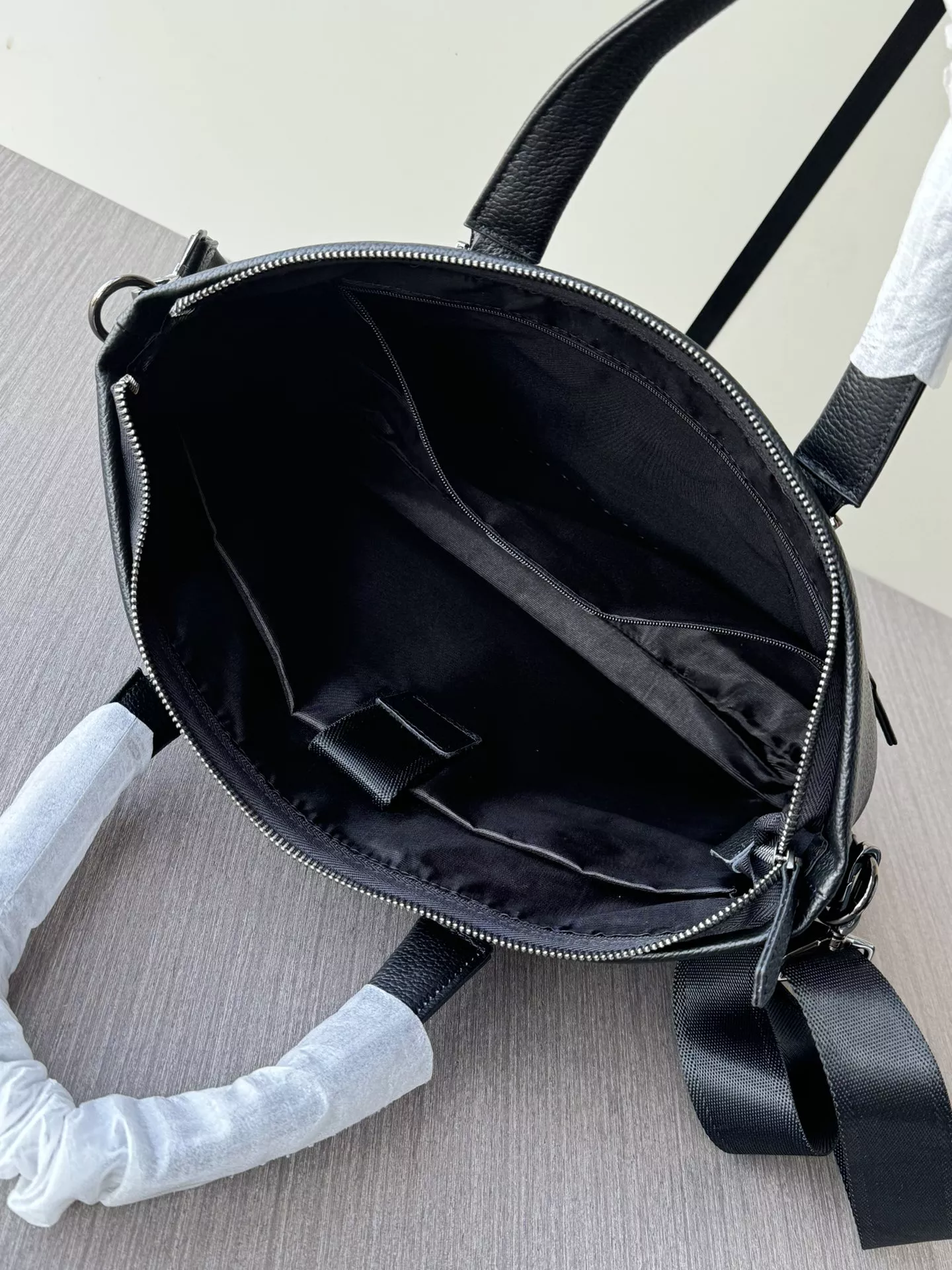 AllSeason 5335 Prada AAA Man Handbags