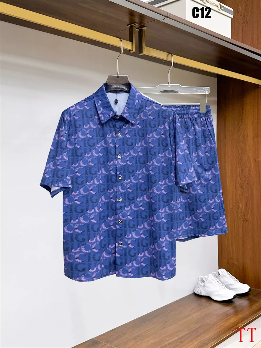 AllSeason 5345 Gucci Tracksuits Short Sleeved For Men