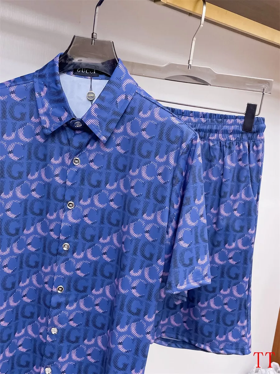 AllSeason 5345 Gucci Tracksuits Short Sleeved For Men