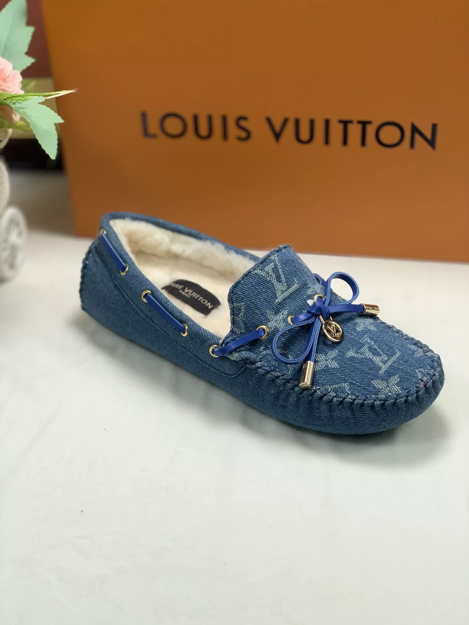 AllSeason 5542 Louis Vuitton LV Oxfords Shoes For Women