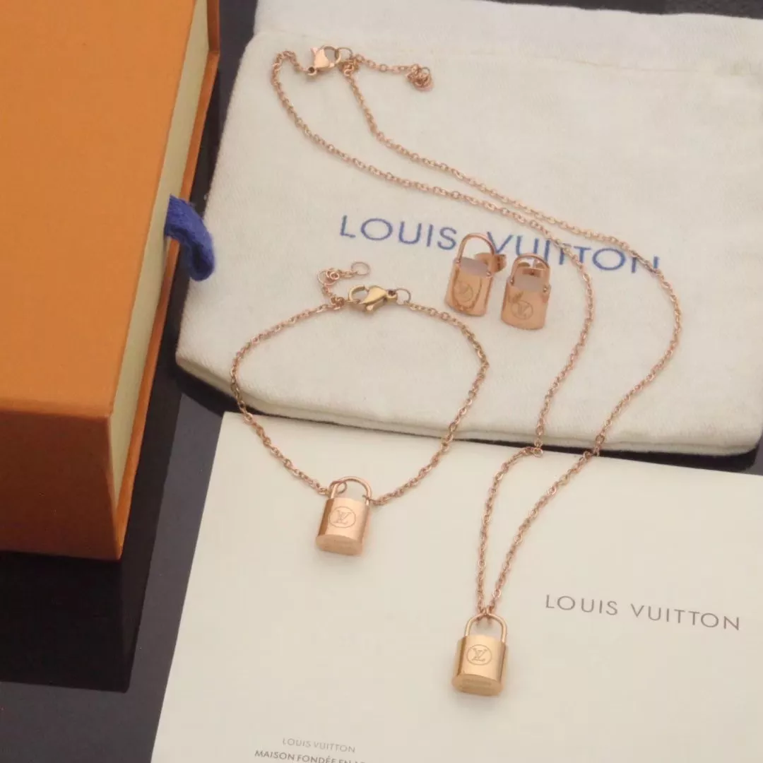 AllSeason 5683 Louis Vuitton LV Jewelry Set For Women