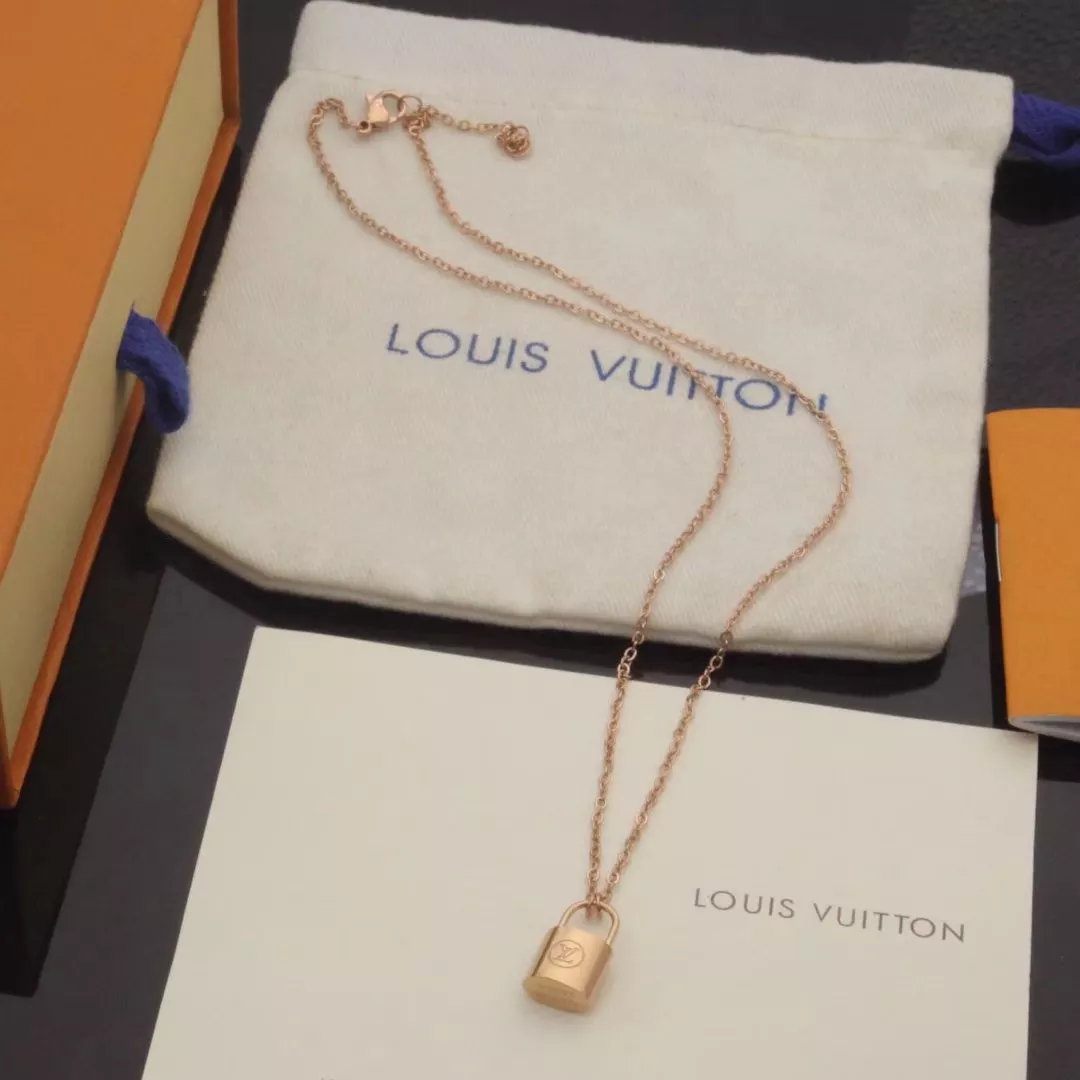 AllSeason 5683 Louis Vuitton LV Jewelry Set For Women