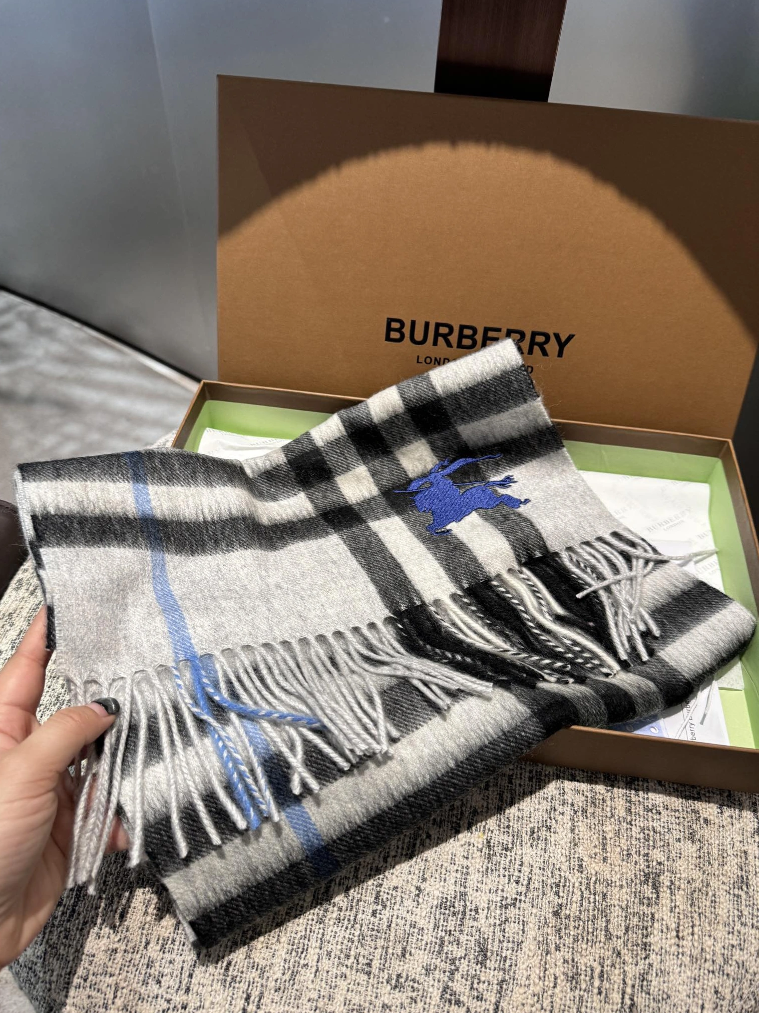 AllSeason 5708 Burberry Scarf