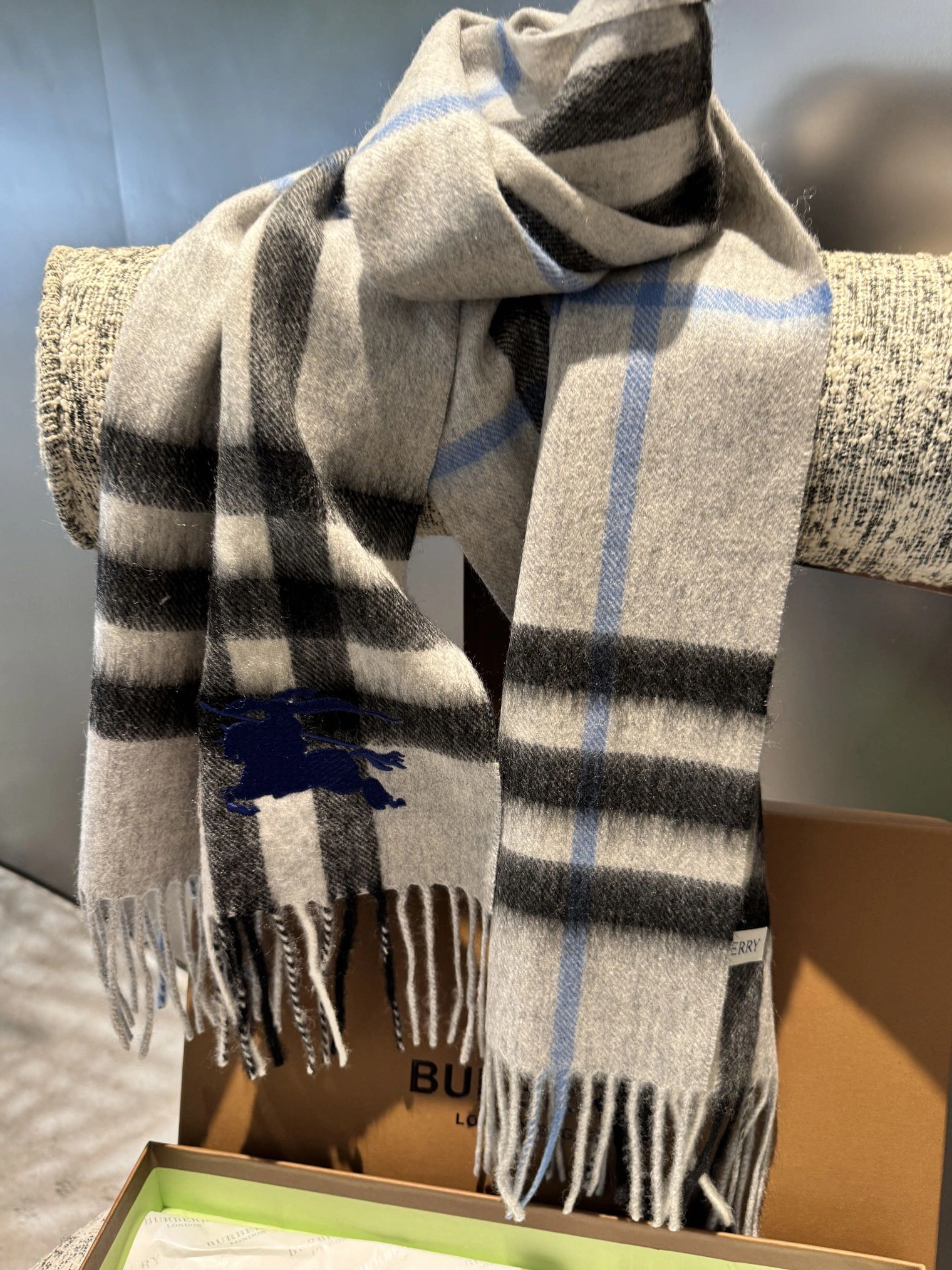 AllSeason 5708 Burberry Scarf